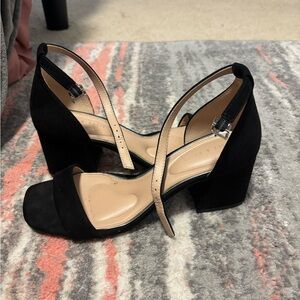 Women’s Kelly and Katie Elegant Black Strappy Heels size 8.5